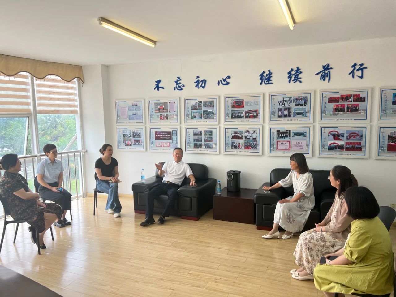 · 這個(gè)六一，華方與“愛(ài)”同行！遇見(jiàn)美好，守護(hù)成長(zhǎng)！